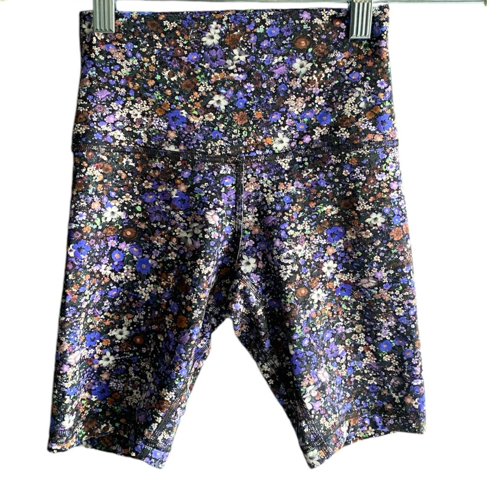 Lululemon Align High Rise Short With Pockets